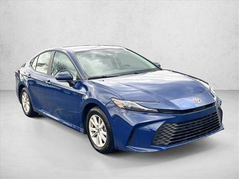 Certified 2025 Toyota Camry LE image 3