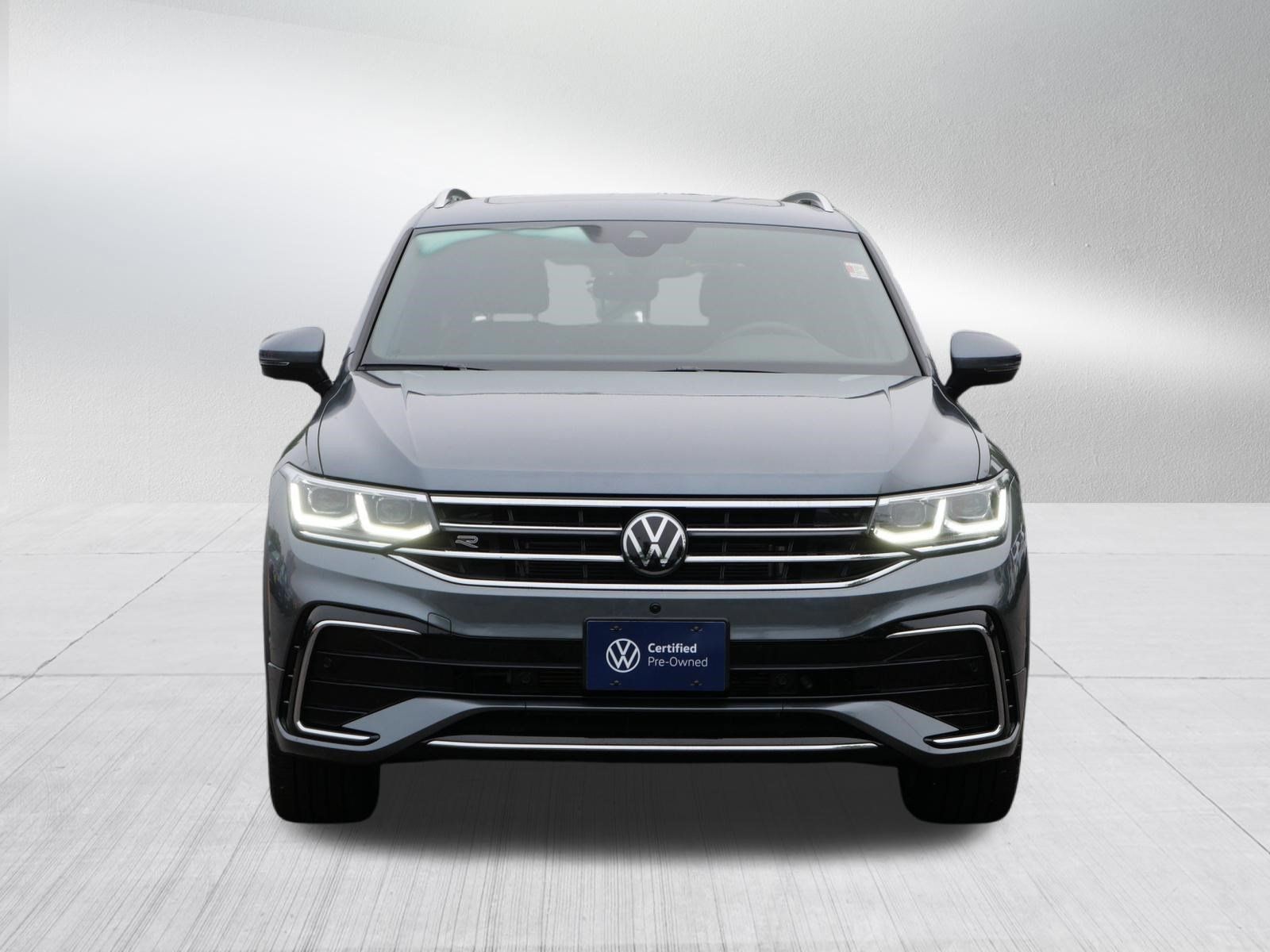 Certified 2024 Volkswagen Tiguan SEL R-Line AWD/4WD image 2