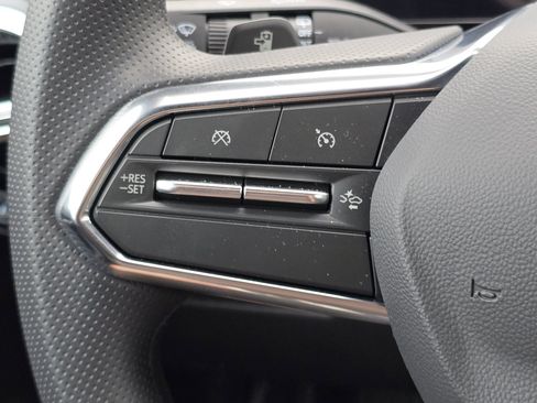 Used 2026 Chevrolet Equinox EV LT FWD image 10