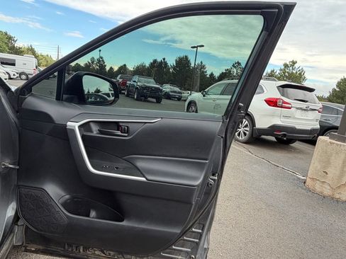 Used 2024 Toyota RAV4 LE AWD/4WD image 9