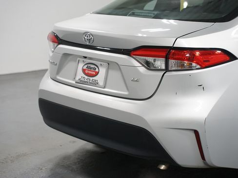 Certified 2024 Toyota Corolla LE image 9