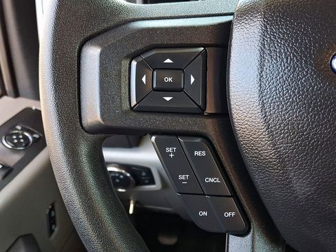 Certified 2020 Ford F250 XLT w/ XLT Value Package image 19