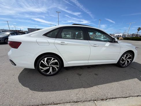 New 2026 Volkswagen Jetta SEL FWD image 7