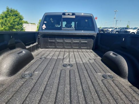 New 2026 RAM 3500 Laramie AWD/4WD image 22