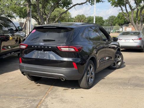 Used 2025 Ford Escape ST-Line image 5