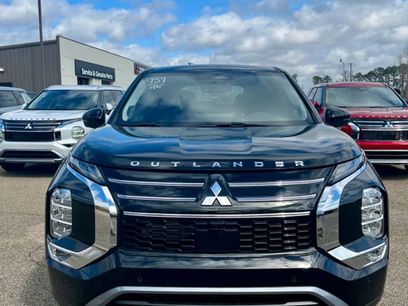 New 2026 Mitsubishi Outlander SE