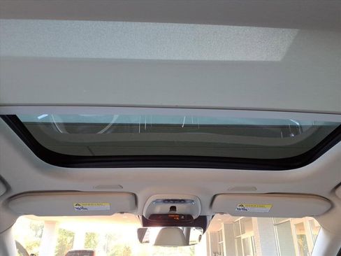 Certified 2021 Volvo V90 T6 Cross Country w/ Climate Package image 16