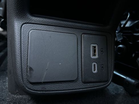 Used 2025 Buick Encore GX Preferred image 26