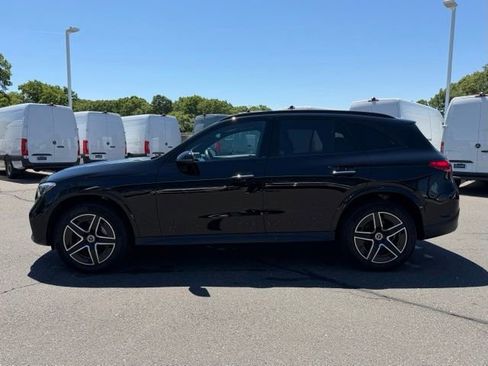 Used 2026 Mercedes-Benz GLC 300 4MATIC image 4