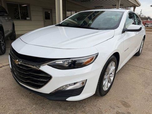 Used 2025 Chevrolet Malibu LT FWD image 10
