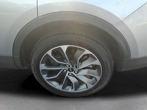 Used 2023 Lincoln Nautilus Reserve image 9