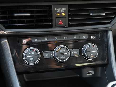 Used 2019 Volkswagen Jetta GLI Autobahn FWD image 28