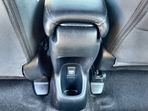 Used 2019 Honda HR-V Sport image 23
