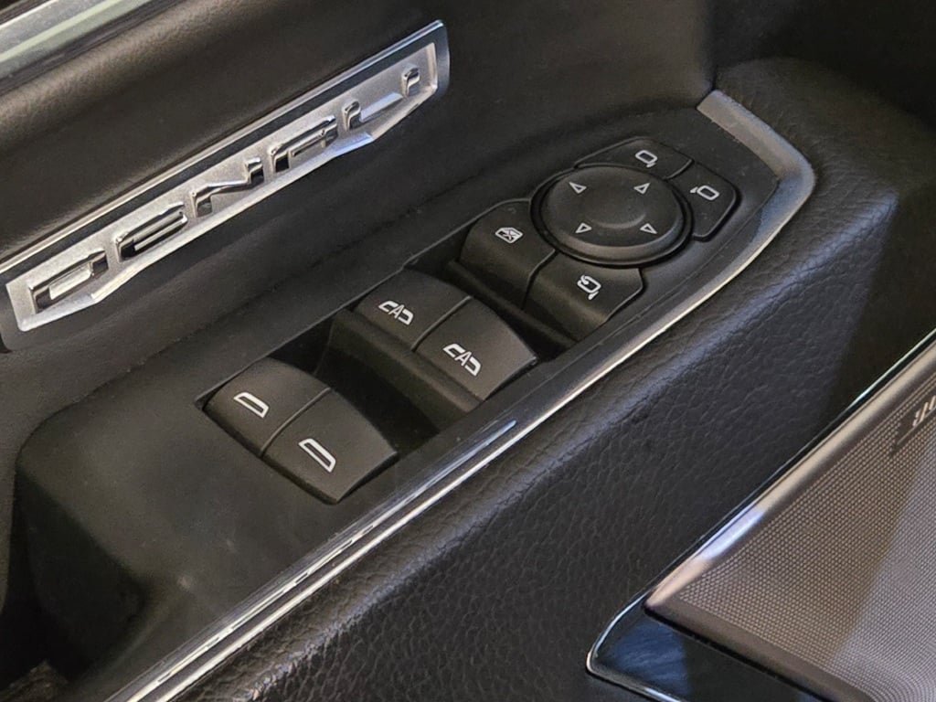 Certified 2023 GMC Sierra 1500 Denali AWD/4WD image 21