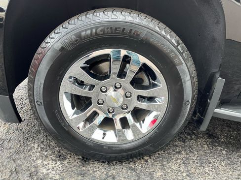 Used 2018 Chevrolet Tahoe LS w/ Max Trailering Package image 15