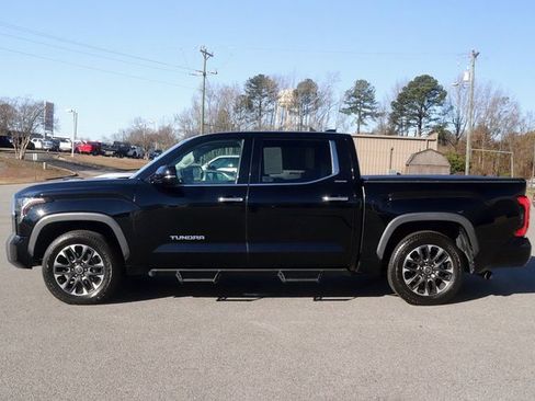 Used 2022 Toyota Tundra Limited image 4