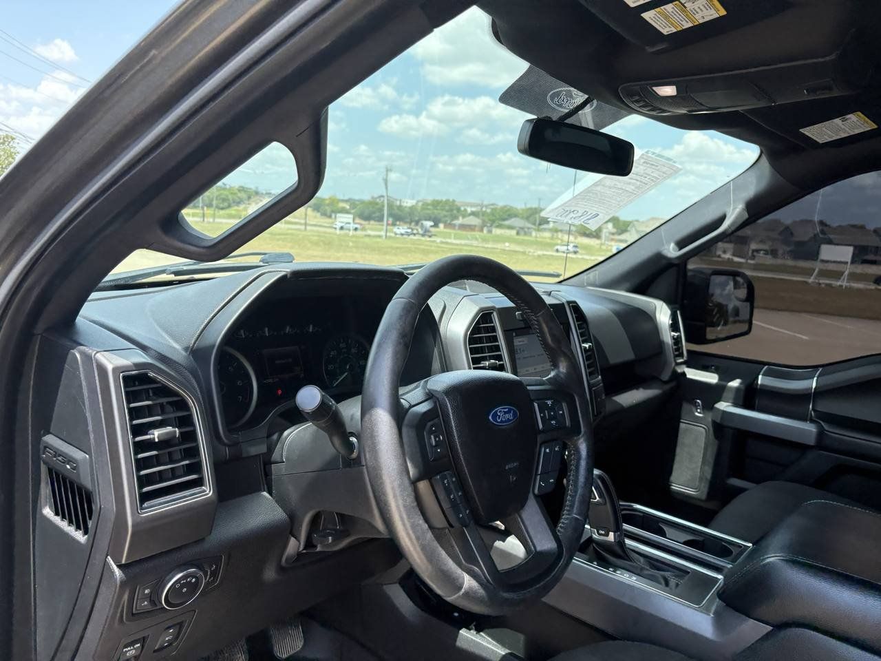 Used 2018 Ford F150 XLT w/ Equipment Group 302A Luxury RWD image 14