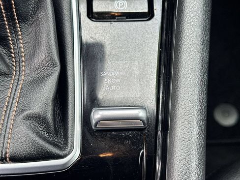 Used 2022 Jeep Compass Limited AWD/4WD image 29