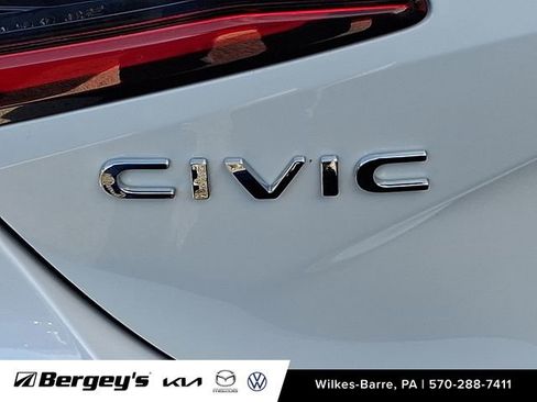 Used 2023 Honda Civic Sport image 31