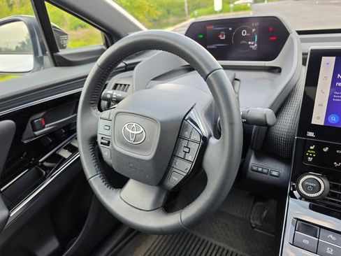 Used 2023 Toyota bZ4X AWD w/ Weather Package image 33