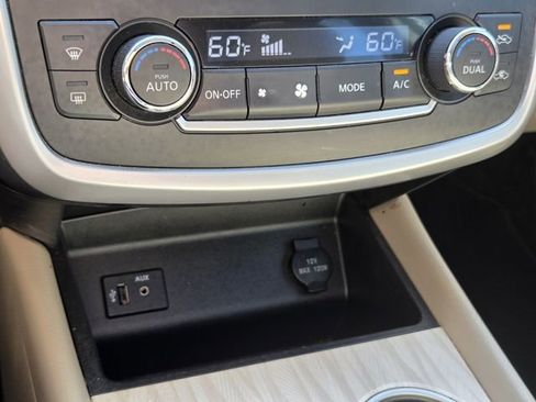 Used 2016 Nissan Altima 2.5 SL w/ 2.5 Technology Package FWD image 21