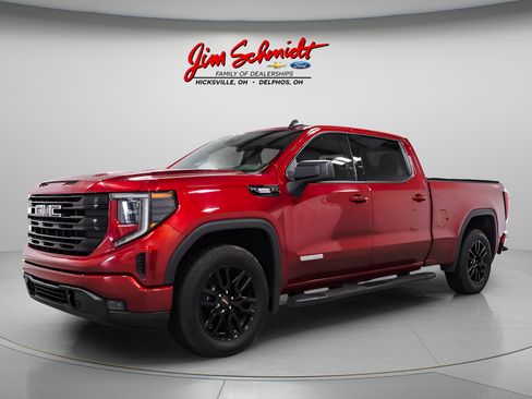 Used 2022 GMC Sierra 1500 Elevation AWD/4WD image 3