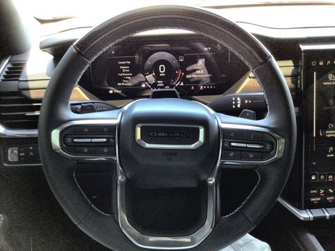 Used 2026 GMC Acadia Denali Ultimate w/ LPO, Floor Liner Package FWD image 11