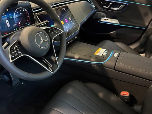 New 2025 Mercedes-Benz E 450 4MATIC All-Terrain Wagon image 10