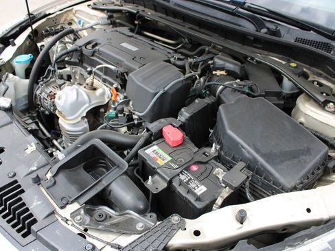 Used 2016 Honda Accord EX image 26