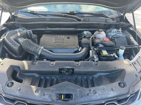 Used 2025 Chevrolet Blazer LT AWD/4WD image 26