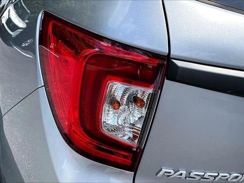 Used 2019 Honda Passport Touring image 29