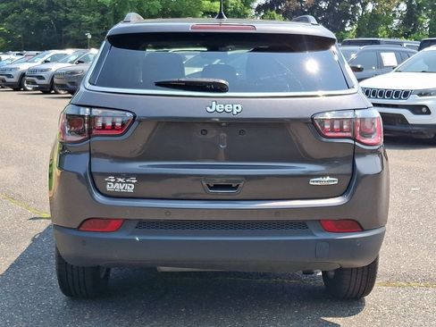 Used 2020 Jeep Compass Latitude w/ Popular Equipment Group AWD/4WD image 5