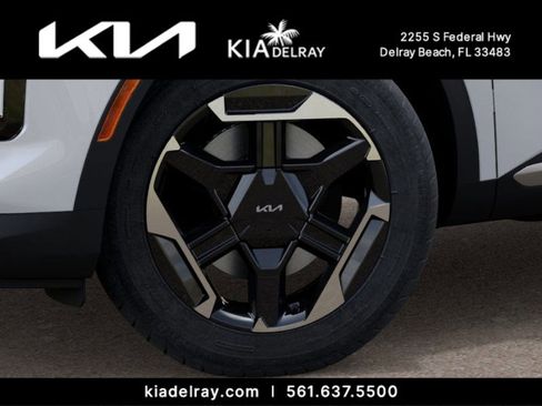New 2026 Kia Sportage S image 9