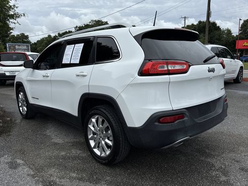 Used 2015 Jeep Cherokee Limited FWD image 4