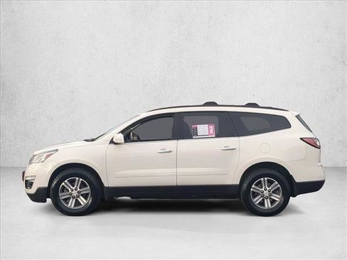 Used 2015 Chevrolet Traverse LT FWD image 9