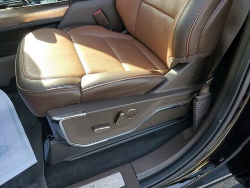 Used 2025 Ford F150 King Ranch w/ FX4 Off-Road Package image 22