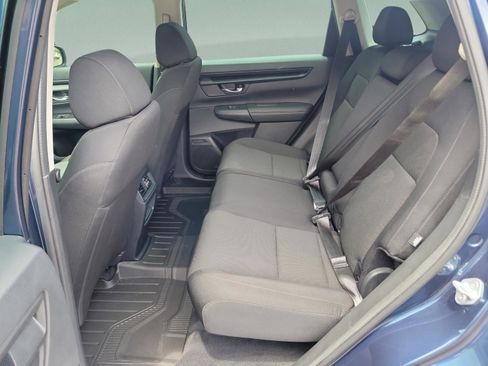 Used 2024 Honda CR-V LX image 9