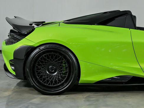 Used 2022 McLaren 765LT image 15