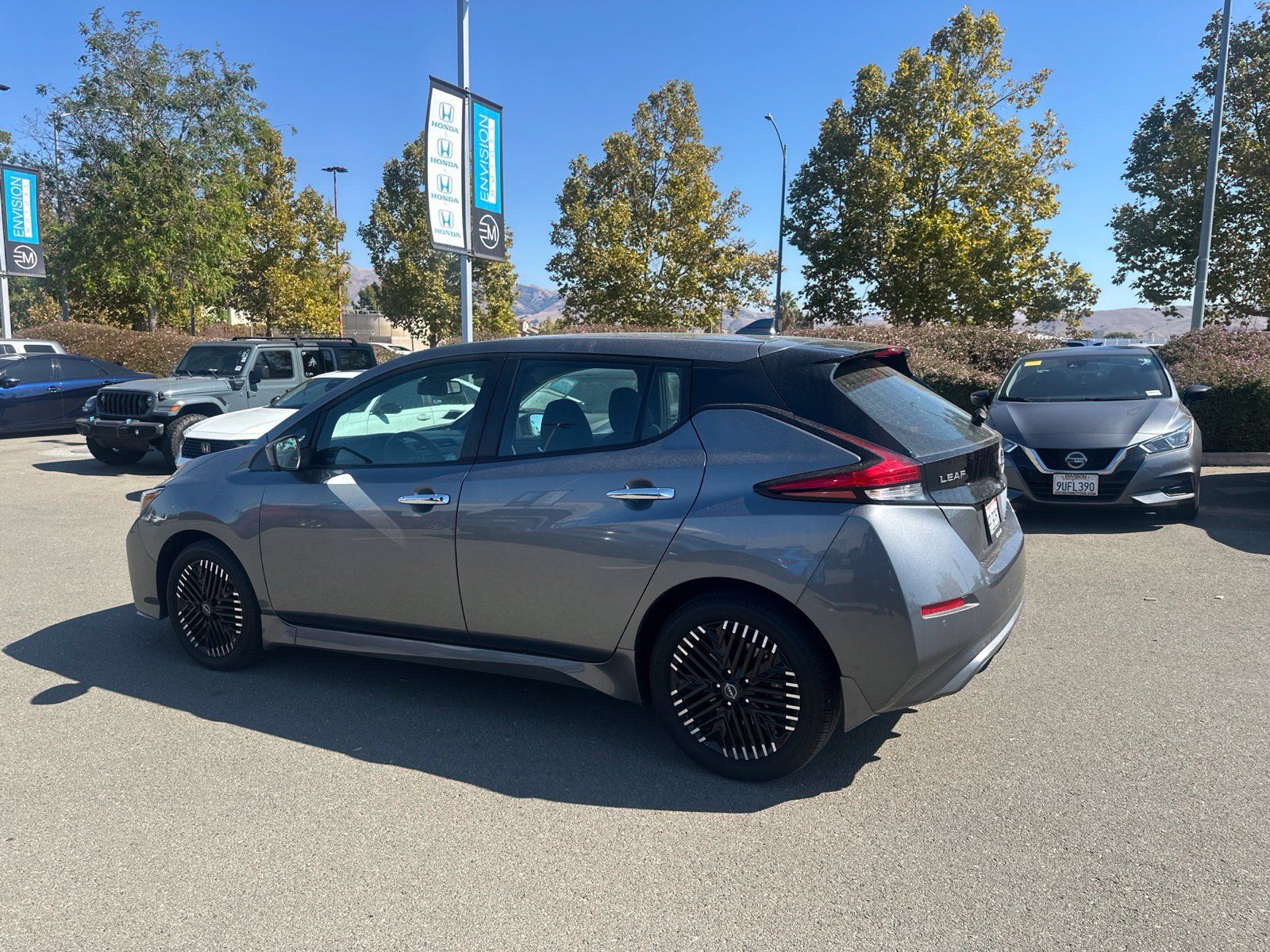 Used 2024 Nissan Leaf SV Plus FWD image 4