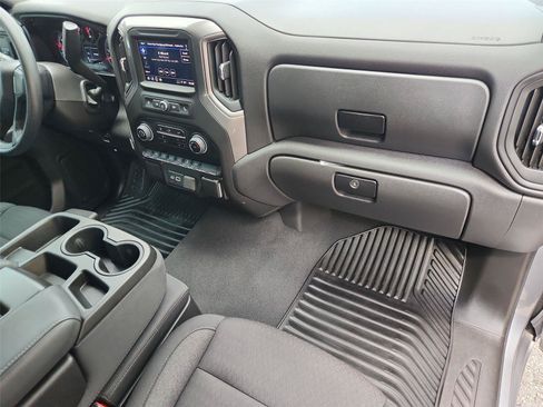Used 2025 Chevrolet Silverado 1500 Custom RWD image 27