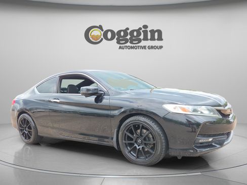 Used 2017 Honda Accord EX-L image 7