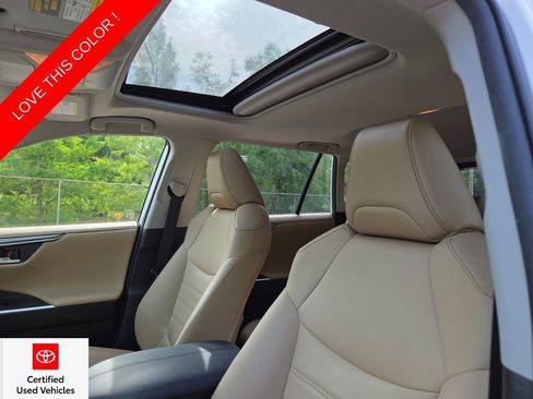Certified 2021 Toyota RAV4 Limited AWD/4WD image 25
