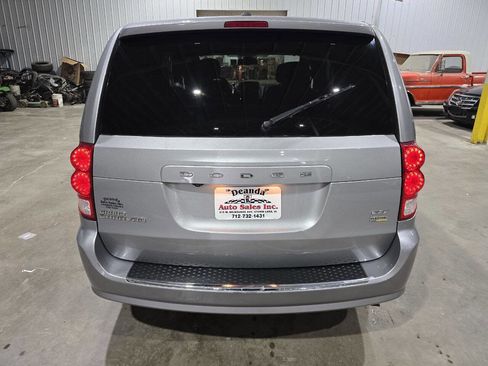 Used 2018 Dodge Grand Caravan GT FWD image 10