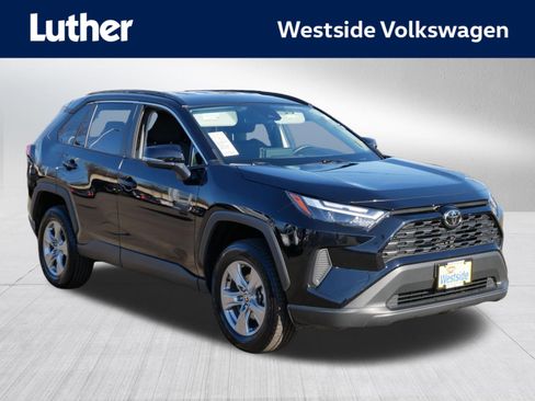 Used 2024 Toyota RAV4 XLE image 1