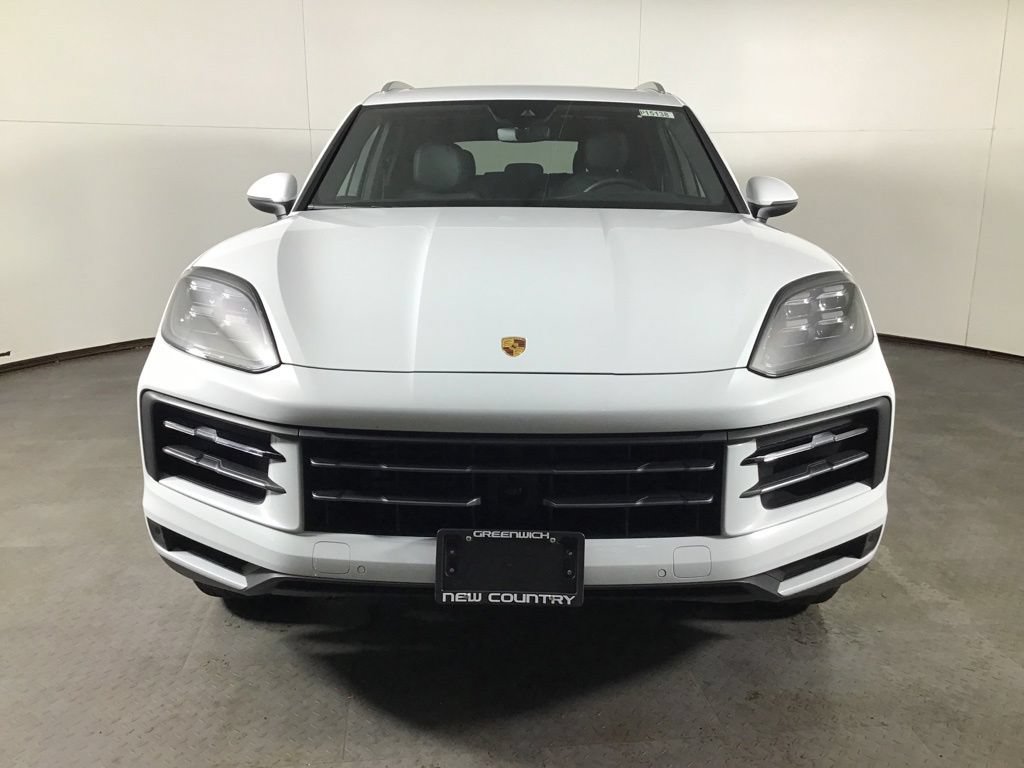 Certified 2024 Porsche Cayenne AWD/4WD image 11