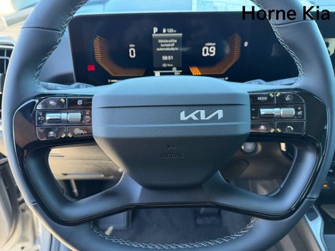 New 2026 Kia Sorento S FWD image 21