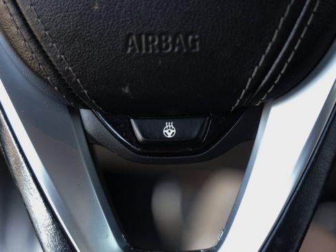 Used 2018 BMW 640i Gran Turismo xDrive w/ M Sport Package AWD/4WD image 34