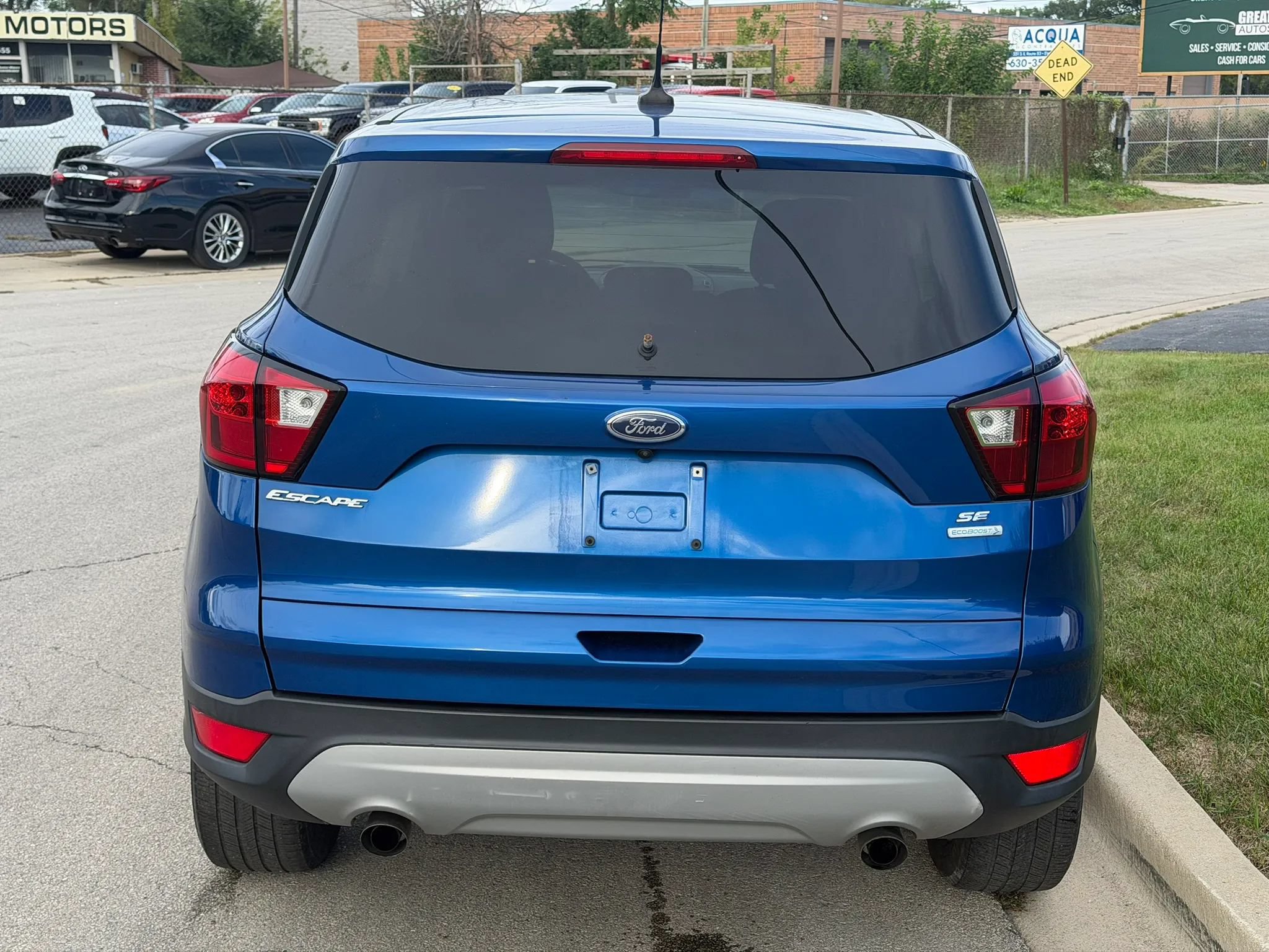 Used 2019 Ford Escape SE FWD image 4