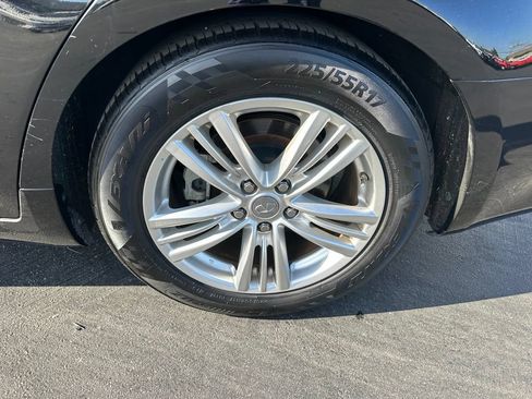 Used 2015 INFINITI Q40 w/ Navigation Package RWD image 7