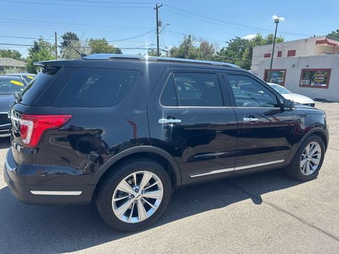 Used 2019 Ford Explorer Limited w/ Class III Trailer Tow Package FWD image 9